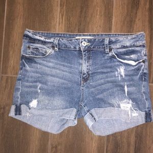 NEVER WORN just usa denim shorts
